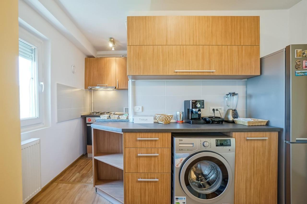 Central Studio - Pta. Alba Iulia - Metrou